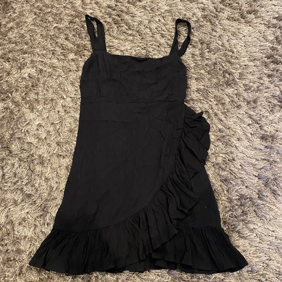 O'Neill Dresses & Skirts - O’neill black dress frilly nwot sz. S